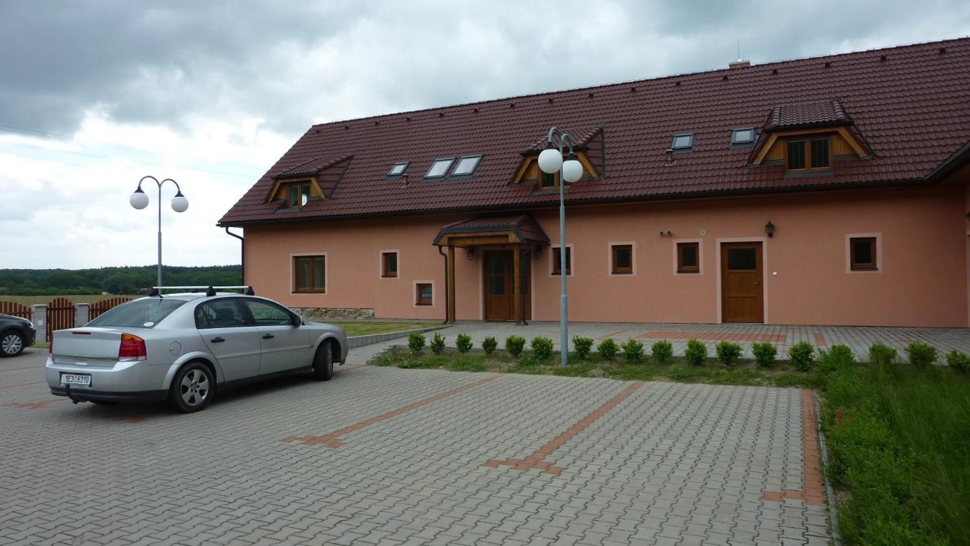 Penzion Slavka Tremosnice Екстер'єр фото